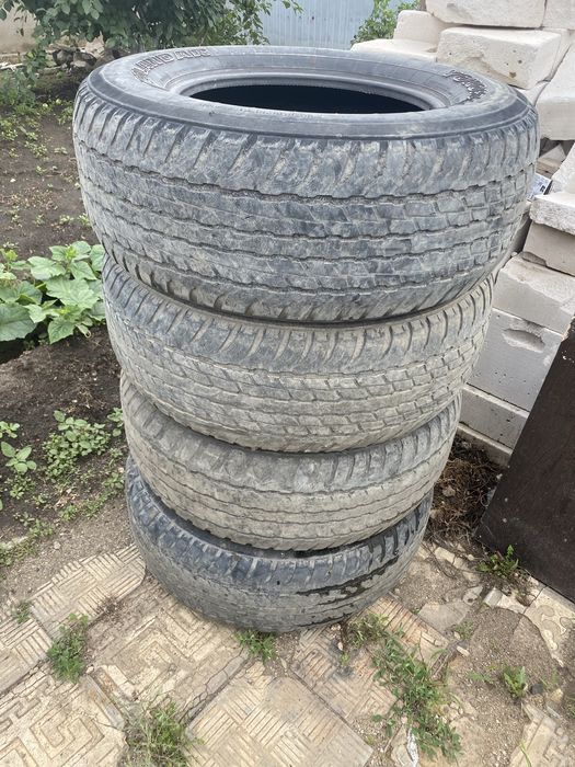 Продам шины 285/65 R17 YOKOHAMA