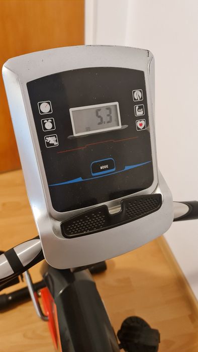 Bicicleta fitness joasa lată mecanică Lotto, cu scaun lat si spatar, foarte putin folosita
