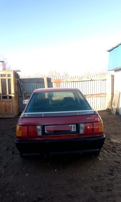 Срочно продам Ауди 80б3