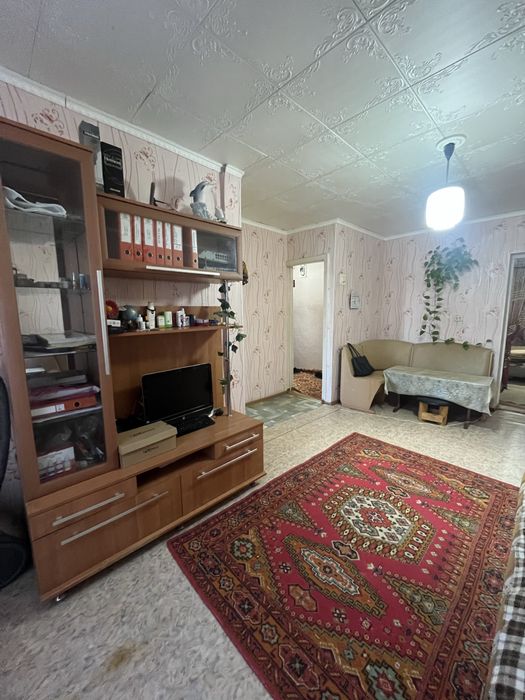 продается 2 к квартира Жилгородок