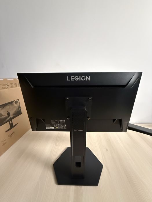 Monitor Lenovo Legion 320Hz