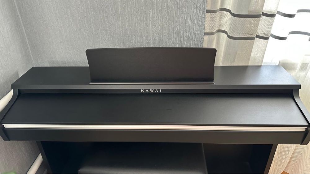 Продам электропианино