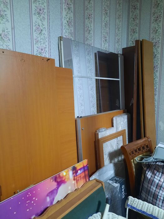 Отдам даром мебель
