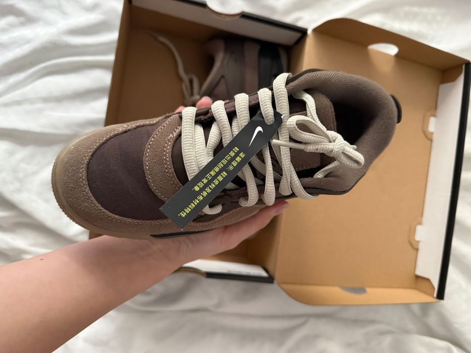 Дамски маратонки AIR JORDAN 4 RM