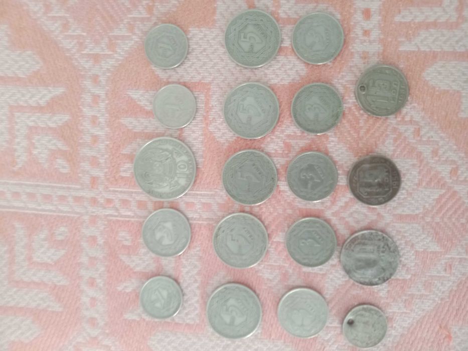 Продам для любителей коллекции монет