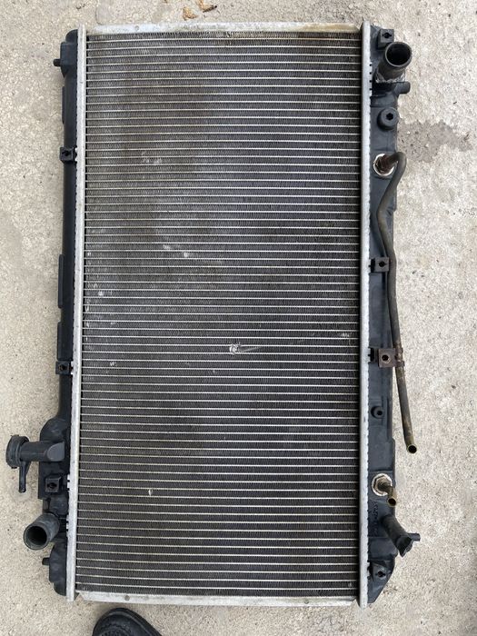 Радиатор на Лансер 10x