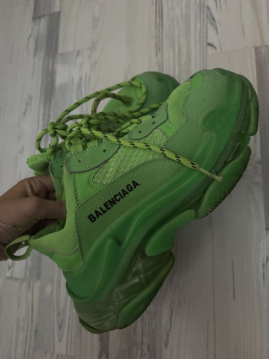 Balenciaga triple s