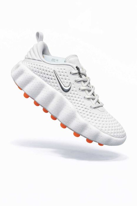 Кроссовки Nike Mind 002, размеры от 36 до 45.