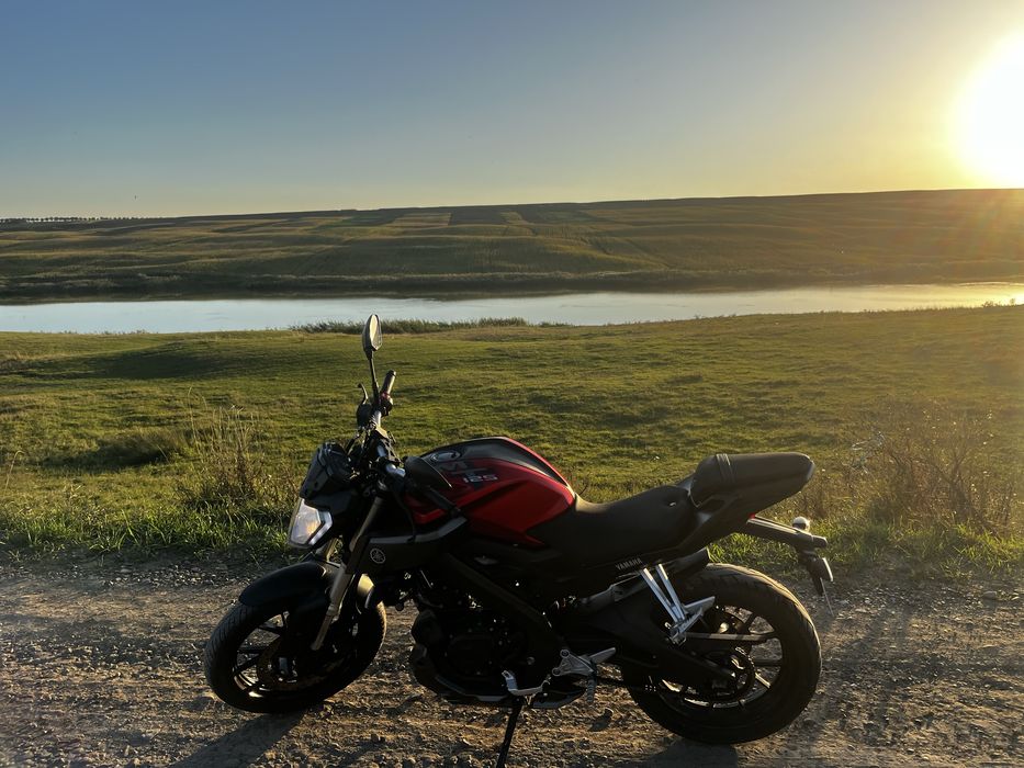 Yamaha Mt r125 2015