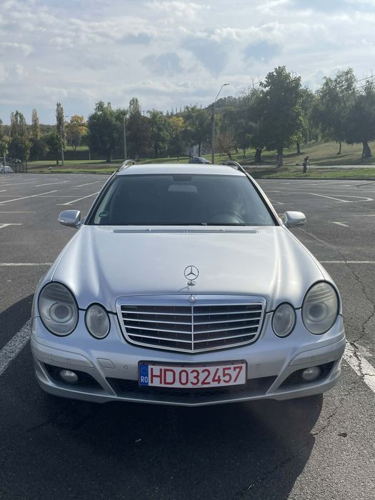 Vând Mercedes E-klasse