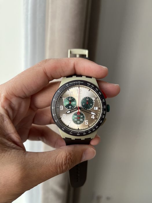 Swatch obsidian часовник