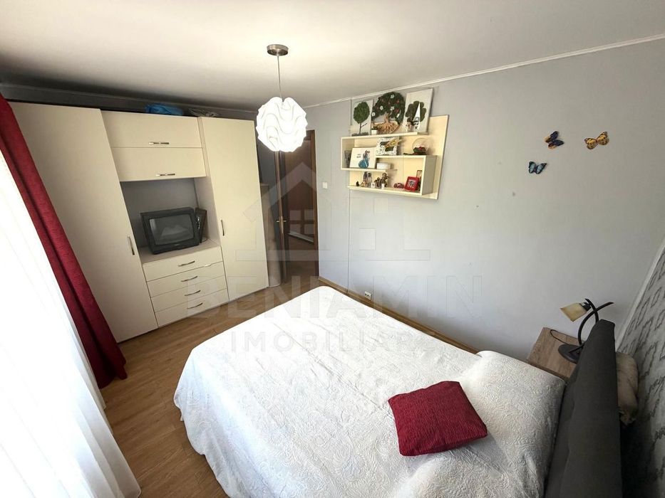 Apartament 3 camere Rovine Profi Etaj 1 66mp teava de gaze