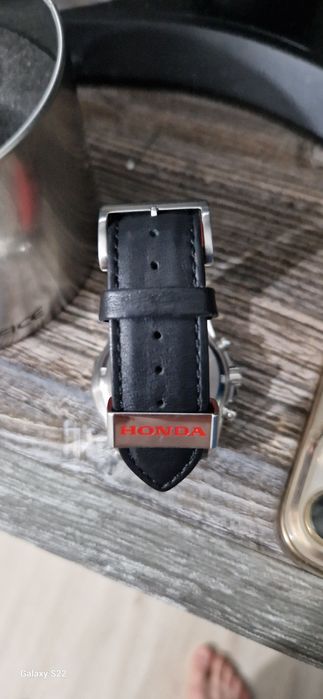 Honda сағаты сатылады.