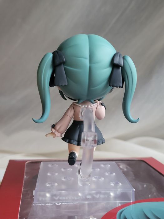 Nendoroid Vampire Miku аниме фигурка