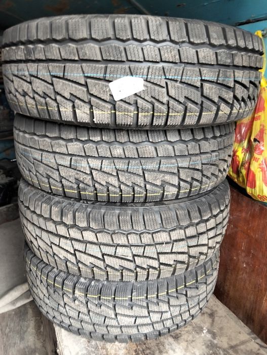 Продам Зимние шины
