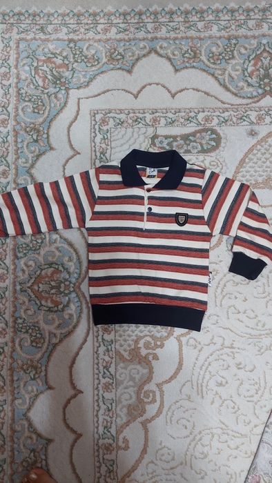 Продам детские платье новое