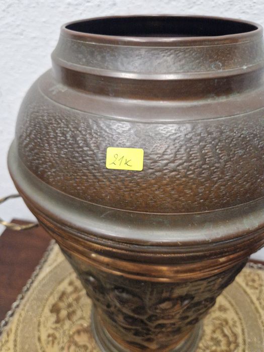 Меден кош ваза за сухи цветя