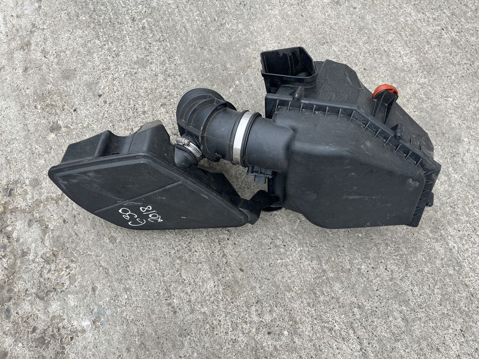 Carcasa filtru aer / Rezonator aer BMW Seria 5 G30 G31