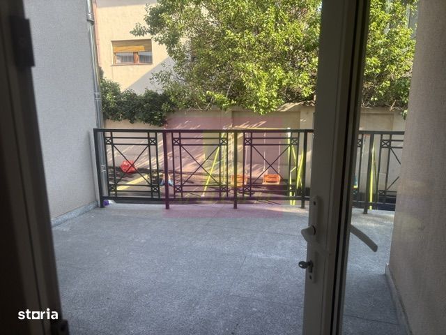 Vila D+P+1+M cu teren 446 mp Drumul Sarii.