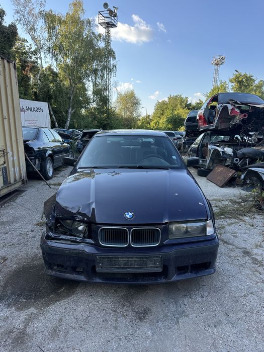 Bmw e36 компакт М пакет шпер НА ЧАСТИ