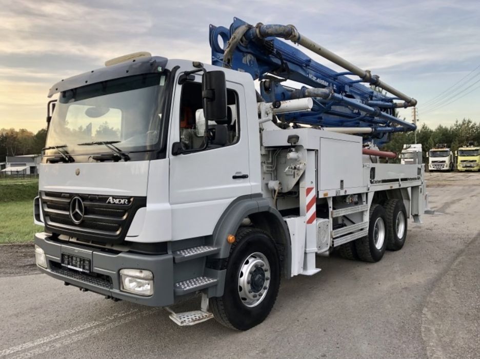 Автобетононасос, слон, кобра,бетононасос