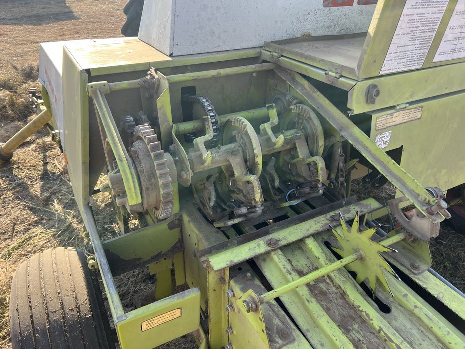Пресс подборщик CLAAS
