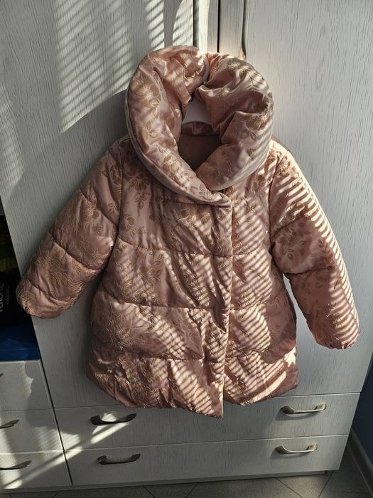 Зимно яке пепел от рози