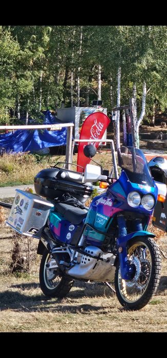 Vând Honda Africa Twin RD4