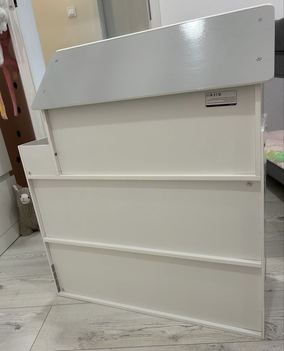 Дървена кукленска къща