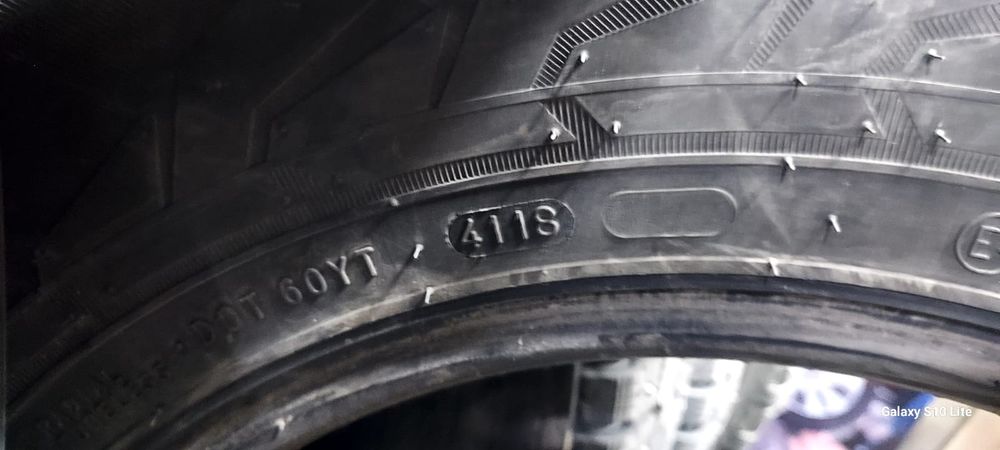 Продам шины Nokian