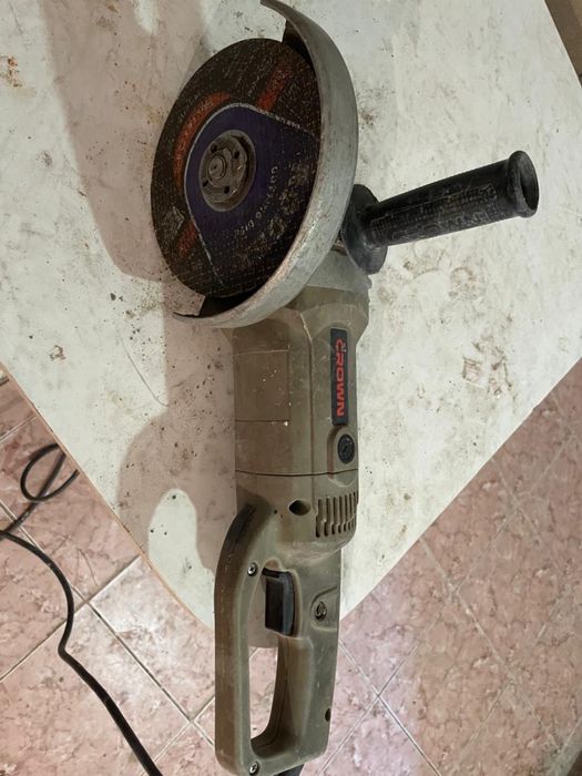 Болгарка, продам срочно