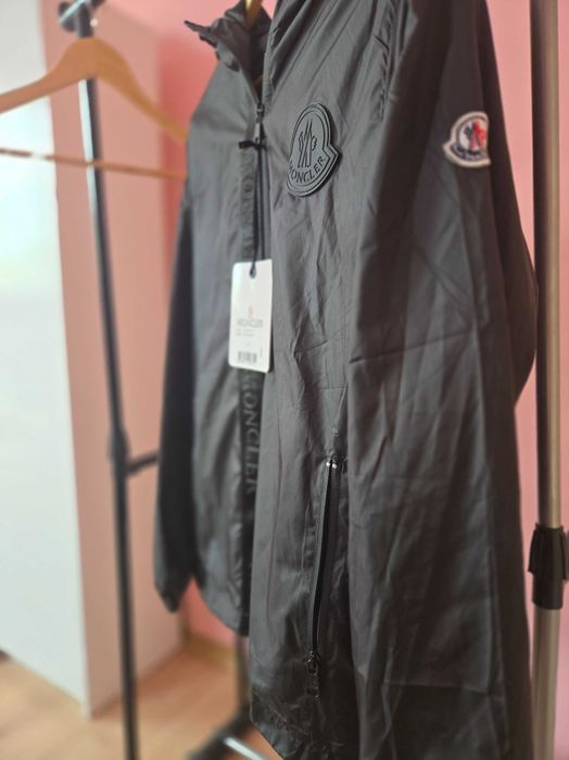 Мъжко яке Moncler