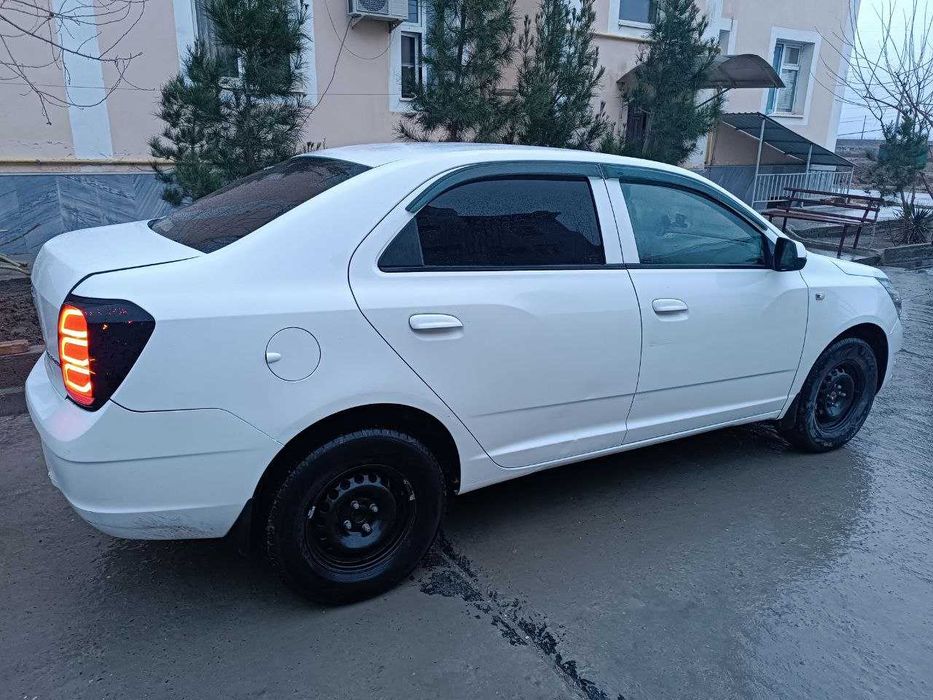 cobalt  2016  2  pozitsiya