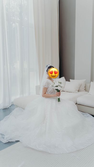 Продается свадебное красивое платье