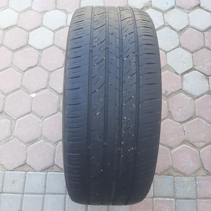 Продам шины 225/45/18