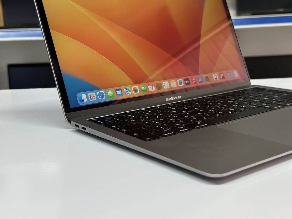Macbook Air i5 2019