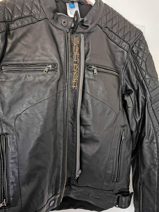 Vând geaca motor piele Held stare foarte buna