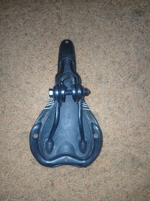 Велоседалка хубава нова