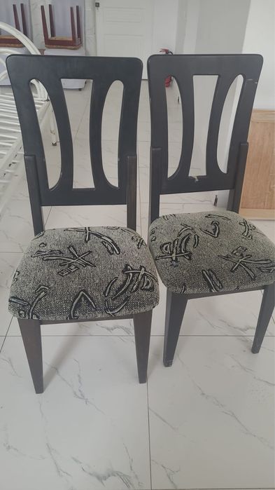 Стулья деревянные