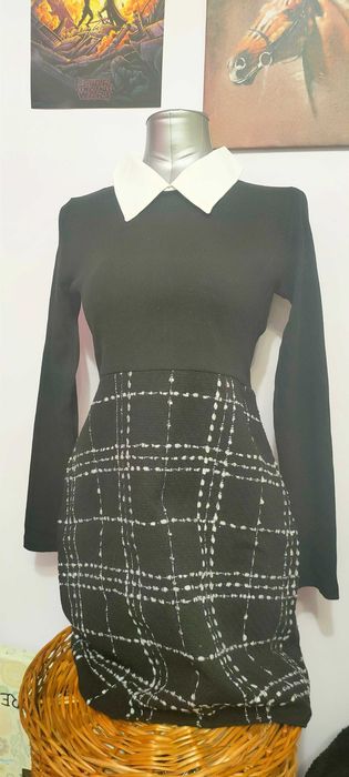 Rochiță office, cu eticheta, măsura L