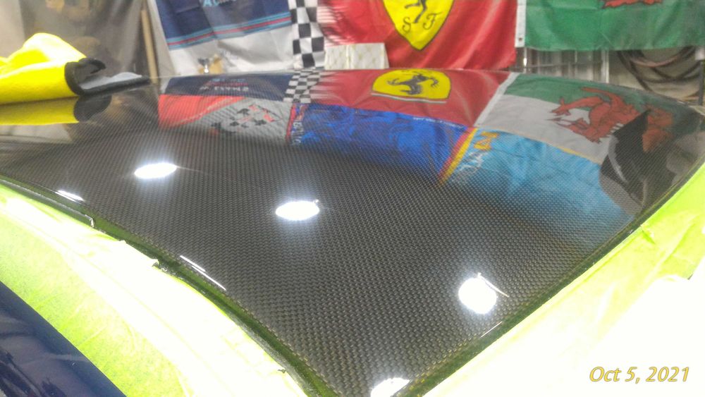 Restaurari (reparatii) piese auto, moto, medicale din fibra de carbon