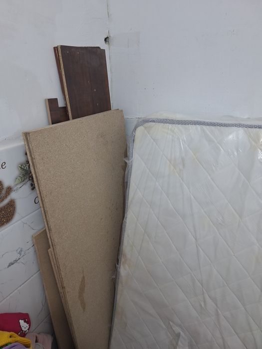 Мебель сотилади , Шкаф , двуспальный кровать детский