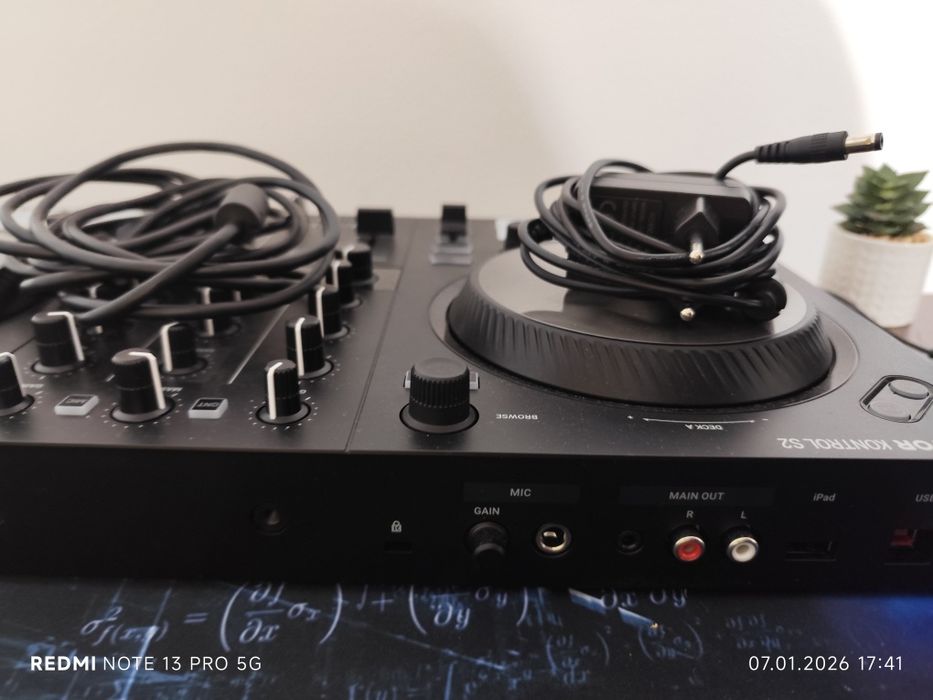 Vând consola S2 mk3 noua urgent!