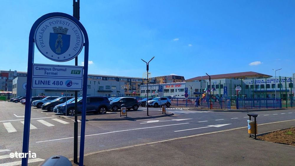 Apartament decomandat cu 2 camere de vanzare, balcon, metrou Berceni