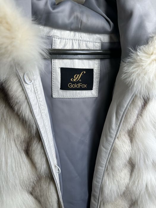 Руски дълъг елек от дива лисица, 100% кожа, отлично състояние,S размер