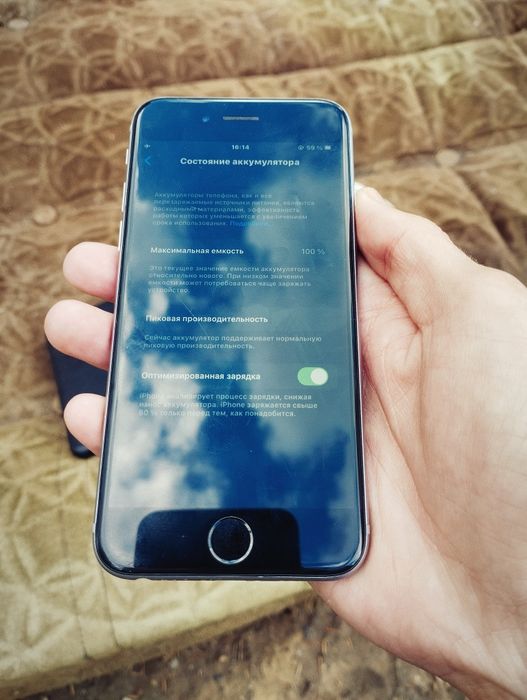 Продам iPhone 6s 32GB