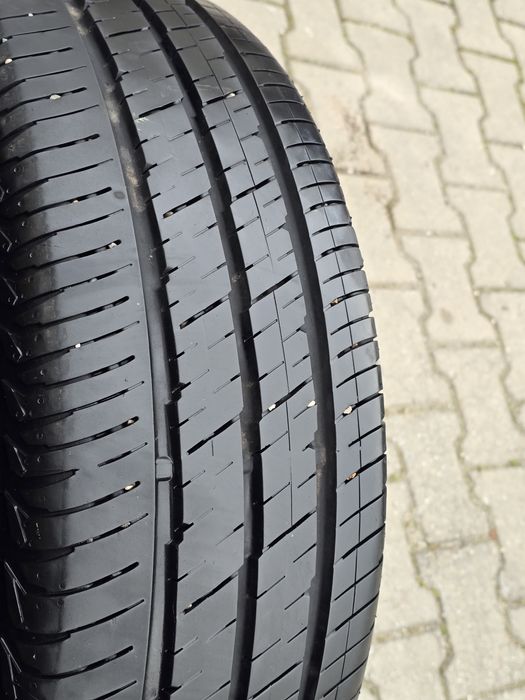 215 65 16c Continental