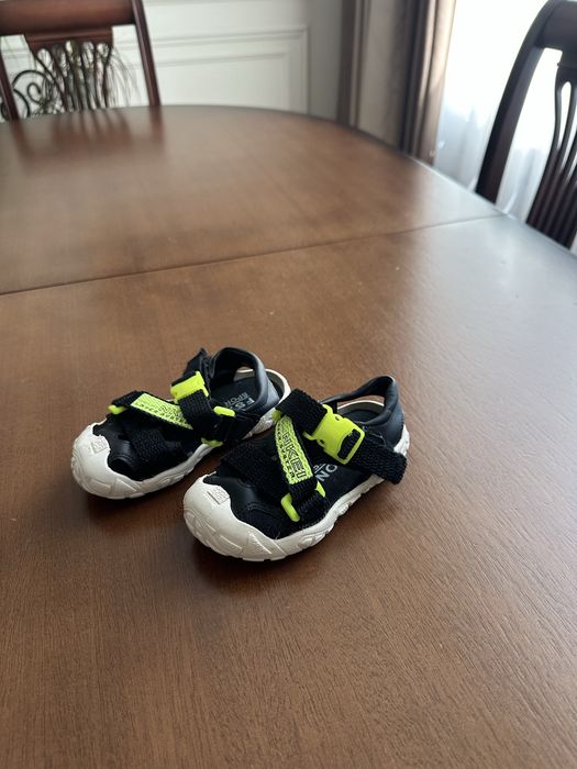 Обувь летняя на мальчика