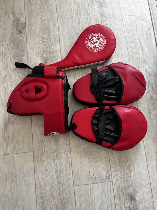 Набор для тренировок шлем, лапы, хлопушка