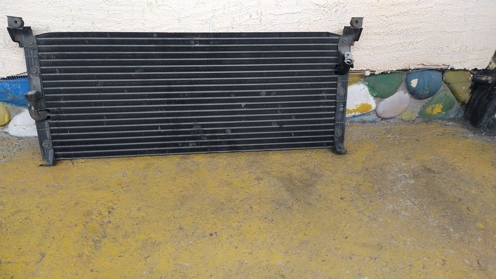 Продам  радиатор кондиционер